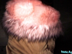 Amateur, Sucer une bite, Brunette brune, Tir de sperme, Tchèque, Européenne, De plein air, Public