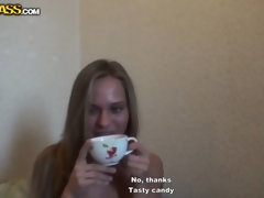 In den arsch, Blondine, Masturbation, Im freien, Piercing, Öffentlich, Schüchtern, Tätowierung