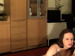 Leie, Blasen, Braunhaarige, Aufs gesicht abspritzen, Deutsch, Hd