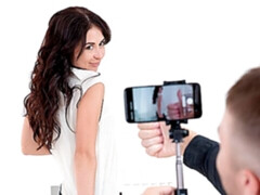 Blasen, Braunhaarige, Küssen, Rasiert, Dürr, Jungendliche (18+), Titten