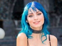 Pijpbeurt, Hondjeshouding, Handbeurt, Masturbatie, Gezichtspunt, Geschoren, Kousen, Tiener