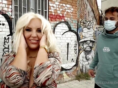 Gros seins, Blonde, Tir de sperme, Queue, Fille latino, Mère que j'aimerais baiser, De plein air, Réalité