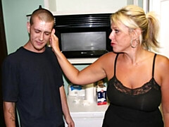 デカ尻, デカチン, デカパイ, 手コキする, キッチン, なめる, オナニー, 淫乱熟女