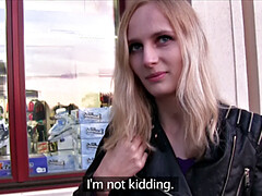 Condoom, Hondjeshouding, Ondergoed, Masturbatie, Buiten, Kut duiken, Mager, Alleen