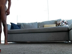 Derrière les coulisses, Grosse bite, Gros seins, Sucer une bite, Plantureuse, Interracial, Mature, Mamelons