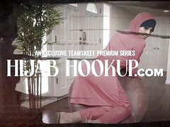 18 jaar, Arabisch, Pijpbeurt, Aangekleed, Sperma shot, Hondjeshouding, Hardcore, Hd