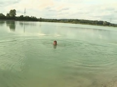 Grosse bite, Sucer une bite, Brunette brune, Éjaculer dans la bouche, Allemand, Hd, De plein air