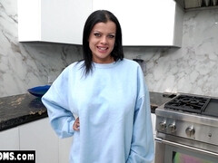 Grosse bite, Gros seins, Sucer une bite, Mature, Naturelle, Seins naturels, Belle mère, Tabou