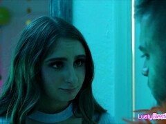 18 ans, Sucer une bite, Le plan cul à quatre, Hard, Hd, Interracial, Fête, Adolescente