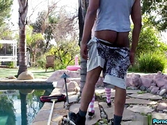 18 años, Negro, Mamada, Polla, Ébano, Interracial, Al aire libre, Pelirrojo