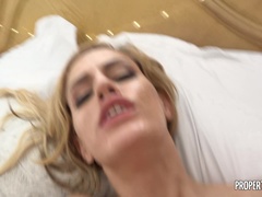 Arsch, Blondine, Blasen, Hundestellung, Pov, Muschi, Tätowierung, Titten