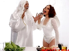 18 летние, Большая жопа, Большой член, Минет, Натуральные сиськи, Короткая стрижка, Молоденькие, Сиськи