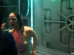 Verein, Tanzen, Puppe, Lesbisch, Lecken, Muschi, Dusche, Nass