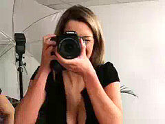 Britisch, Cfnm, Europäisch, Weibliche domination, Gruppe, Handjob, Erniedrigung