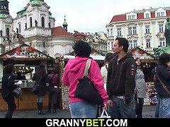 Pijpbeurt, Oudere vrouw, Diep in de keel, Omie, Masturbatie, Rijpe lesbienne, Moeder die ik wil neuken, Realiteit