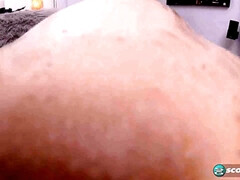 Gros cul, Gros seins, Brunette brune, Plantureuse, Massage, Nénés