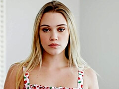 18 летние, Любители, Большая жопа, Блондинки, Мастурбация, Натуральные сиськи, Стриптизерша, Сиськи