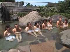 Asiatique, Groupe