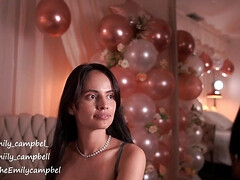 Arsch, Grosser arsch, Grosse titten, Vollbusig, Latina, Lingerie, Realität, Solo