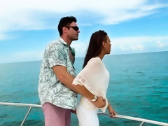 Большой член, Минет, Измена, Собачьи, Секс без цензуры, Каблуки, Униформа, Жена