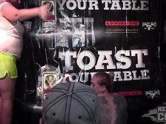 Amateur, Beauté, Sucer une bite, Queue, Mère que j'aimerais baiser, Naturelle, Orgasme, Fête