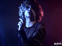 Nana, Grosse bite, Gros seins, Sucer une bite, Hard, Mère que j'aimerais baiser, Actrice du porno, Nénés