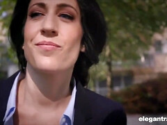 In den arsch, Arsch, Grosser schwanz, Grosse titten, Blasen, Braunhaarige, Schwanz, Hardcore