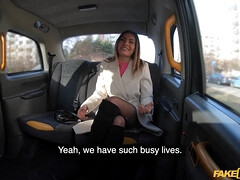 Tetas grandes, Mamada, Tetona, Garganta profunda, Pajear, Al aire libre, Paja con tetas, Tetas