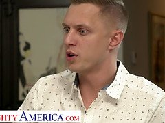 Большой член, Минет, Брюнетки, Одноклассница, Ласковые ручки, Каблуки, Лизание, Мастурбация