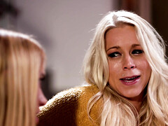 Gros seins, Blonde, Collège université, Hd, Lesbienne, Mère que j'aimerais baiser, Seins naturels, Chatte