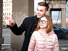 Blasen, Hundestellung, Handjob, Küssen, Rasiert, Dürr, Jungendliche (18+), Titten