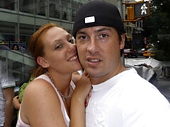 Gros cul, Grosse bite, Gros seins, Sucer une bite, En levrette, Seins naturels