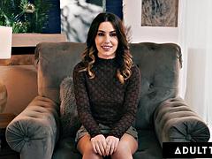Anal, Brunette brune, Doigter, Poilue, Hd, Adolescente, Nénés