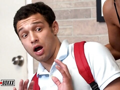 Grote kont, Grote mammen, Blond, Rondborstig, Hardcore, Moeder, Kantoor, Realiteit