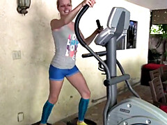 Amateur, Rubia, Masturbación, Al aire libre, Bragas, Coño, Solo, Adolescente