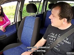 お尻, デカ尻, 茶髪の, 車, 手コキする, キス, アウトドア, ティーン