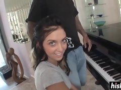 Tattooed guy bangs a sweet GF