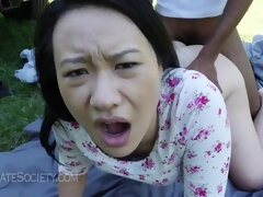 アジア人, お尻, 黒人, フェラチオ, 車, イく瞬間, 異人種間, アウトドア