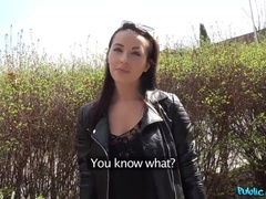 Amateur, Sucer une bite, En levrette, Doigter, De plein air, Pov, Public, Chatte