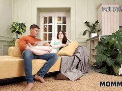 Anal, Gros seins, 2 femmes 1 homme, Mature, Mère que j'aimerais baiser, Russe, Belle mère, Plan cul à trois