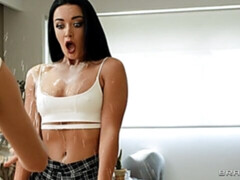 Grosser arsch, Grosser schwanz, Blasen, Hundestellung, Frau frau mann, Lecken, Milf, Titten