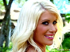 In den arsch, Grosse titten, Blondine, Blasen, Öl, Pov, Realität, Nass