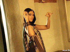 Indisch, Moeder die ik wil neuken, Moeder