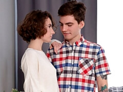 In den arsch, Arsch, Braunhaarige, Küssen, Lecken, Natürlichen titten, Jungendliche (18+), Titten