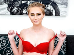 Любители, Дилдо, Пальцем, Мастурбация, Тощие, Соло, Стриптизерша, Сиськи