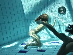 美女, ハードコア, レズビアン, アウトドア, プール, ソフトコア, オッパイの, 水中