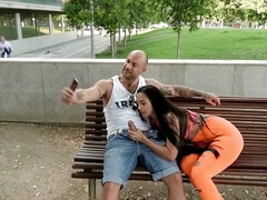 Anal, Gros cul, Européenne, Pieds, Fétiche, Public, Rasée, Mouillée