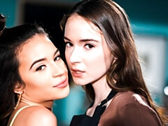 デカパイ, キス, レズビアン, なめる, 下着, オマンコ, ストリッピング, ティーン