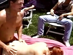 In den arsch, Blasen, Geile alte tussi, Gehörnter ehemann, Spermaladung, Handjob, Mutti, Flotter dreier