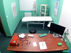 Enthousiasteling, Kont, Hardcore, Hakken, Likken, Kut duiken, Tieten likken, Uniformpje